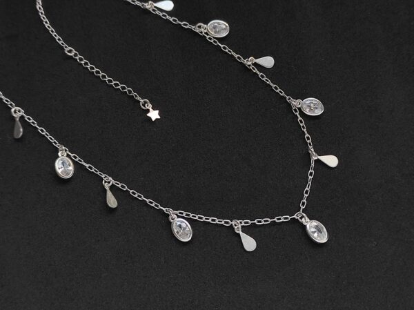 Choker com 7 Pedras Ovais e 6 Gotinhas - Prata