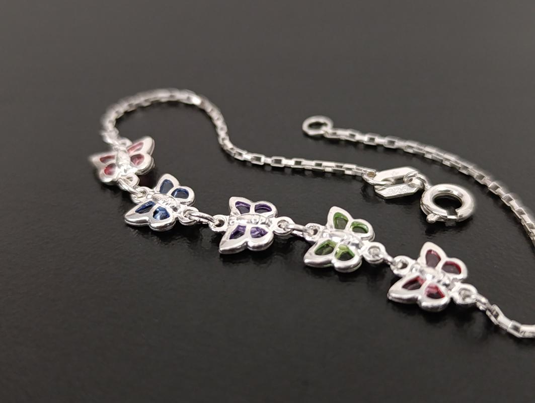 Pulseira com 5 Borboletas Coloridas - Prata 925 - Imagem 2