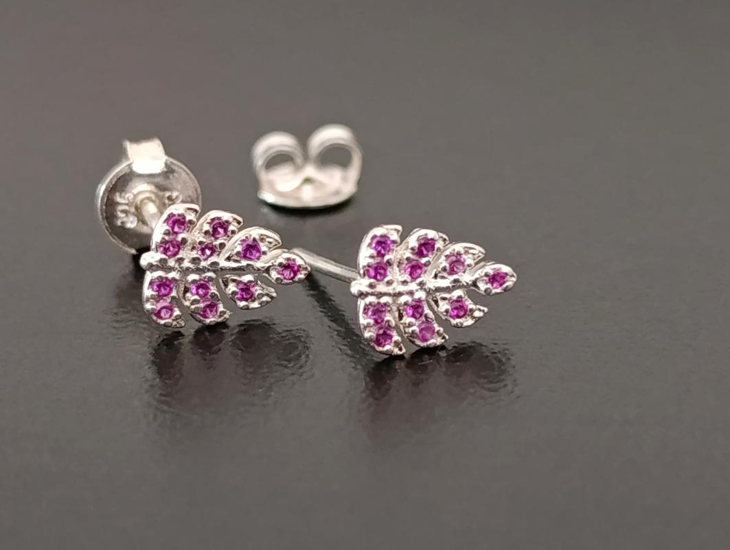 Brinco Costela de Adão Micro Zircônias Magenta - Prata 925 - Imagem 2