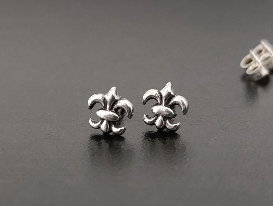 Brinco Flor de Lis - Prata 925 - Imagem 2