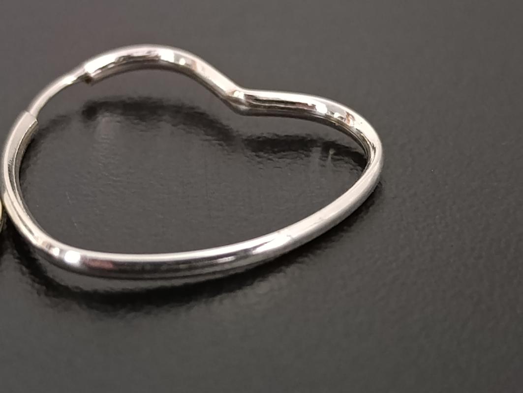 Argola Coração Abaulada - 2,5 cm - Prata 925 - Imagem 2